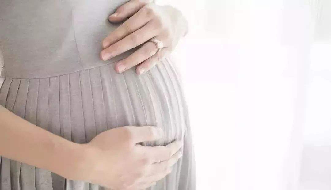 女职工怀孕需要提前向单位申请报备吗？